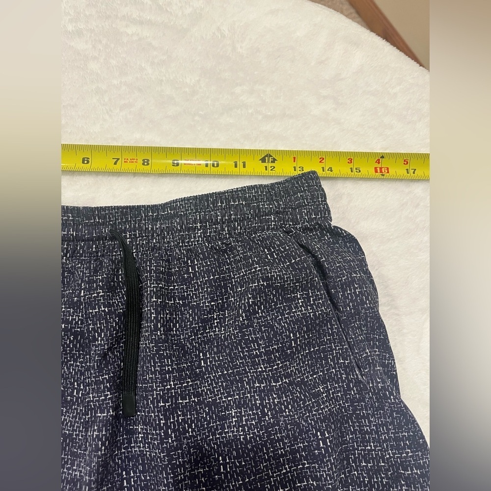 Men’s BearBottom Clothing 7 Inch Inseam Athletic Shorts - Medium - Picture 9 of 10